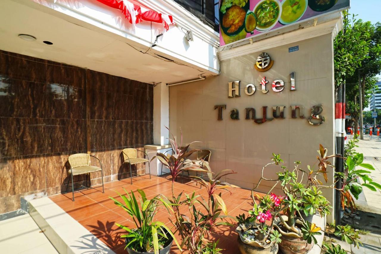 Hotel Tanjung Surabaya Exterior photo